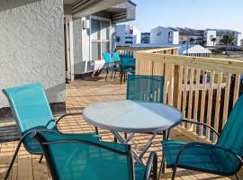 Port Aransas Condo with Pool Access Walk to Beach!, hotel with jacuzzis in Mustang Beach