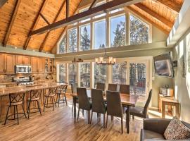 Truckee Home Donner Lake View, Near Ski Resorts!, cabana o cottage a Truckee