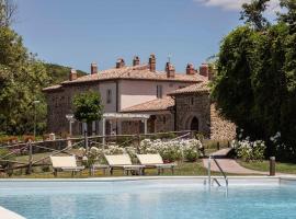 Podere Brizio, casa di campagna a Montalcino