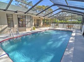 Pristine Spring Hill House with Private Pool and Lanai, Villa in Spring Hill