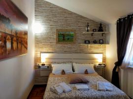 Luxury Apartment Magnolia Terrace, hotell sihtkohas Fregene