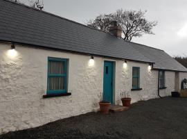 Cosy Cottage on the Causeway coast and Glens, rental pantai di Ballycastle