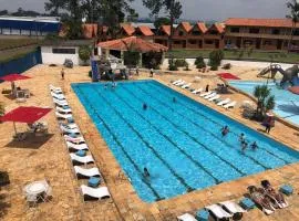 Eduardos Park Hotel - Próximo ao Animália