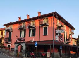 Azzano Holidays B&B, bed and breakfast en Mezzegra