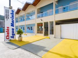 Chales Agua Marinha, hotell i Ubatuba