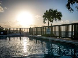 Ragged Edge Resort & Marina, hotelli kohteessa Islamorada