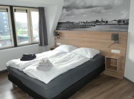 Pension Doklanden, hotel v destinaci Delfzijl