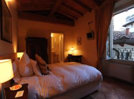 Albergo Orologio, hotel v destinácii Brescia