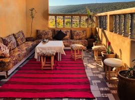 Le petit Jardin – hotel w mieście Demnate