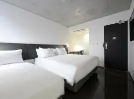 Creto Hotel Myeongdong