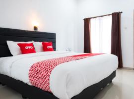 OYO 2169 Anugrah Bromo Homestay, ξενοδοχείο σε Pasuruan