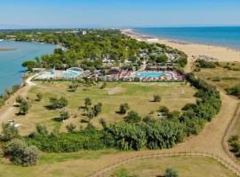 Camping Village Capalonga, hotel v Bibione