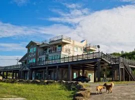 Fully One B&B
