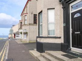 Beachside and Golf Apartment, hotel in zona Downhill Beach, Coleraine