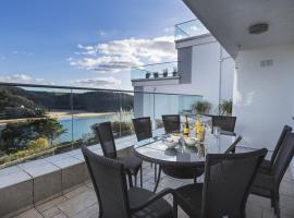 2 Hamstone Court, hotel in Salcombe