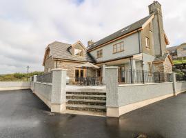 Grooms Quarters at Pant y Gaseg Farm, holiday rental in Ammanford