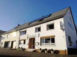 Gasthaus Hochwald, hotel i Hattgenstein