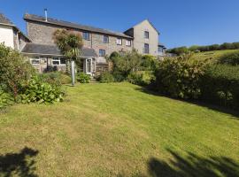 Hazel Cottage, cabana o cottage a Malborough