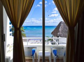 Playa Maya by MIJ - Beachfront Hotel, hotel in Playa del Carmen