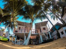 Ceylon Beach Home, хотел в Гале