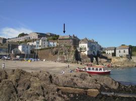 Balcony Cottage, hotel with parking in Cawsand