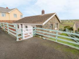 Valley High, cottage in Haverfordwest