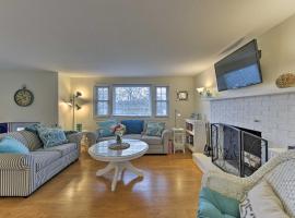 East Wareham Home with Deck, Grill and Mill Pond Views, מלון עם חניה בEast Wareham