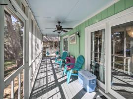 Oak Island Home with Yard Less Than 1 Mi to the Beach!, hotel with parking in Oak Island