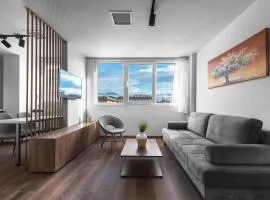 Ultima, Nilie Hospitality MGMT