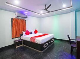 OYO 65232 Hotel Golden Steel, hotel v destinácii Jajpur Road