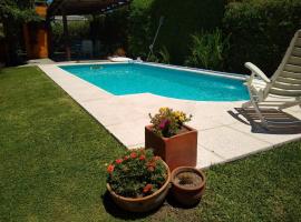 Cabaña Villa Allende, hotel em Villa Allende