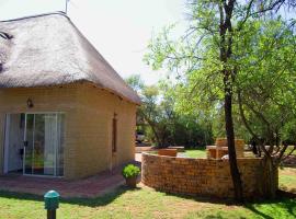 Suzie's Loft - NUDE - SunEden Family Naturist Resort, üdülőközpont Pretoriában
