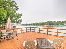 Lakefront Cottage with Deck Near Indiana Beach!
