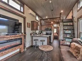 Secluded Morganton Tiny Home with Hot Tub Access!