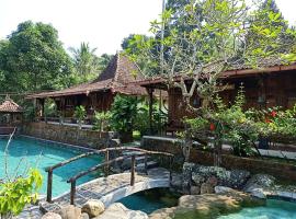 Jogloplawang Villa&Resort, resor di Kaliurang