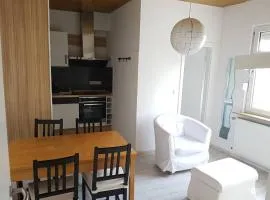 einfache zentrums nahe Wohnung