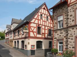 Alte Weinstube Burg Eltz, Bed & Breakfast in Treis-Karden