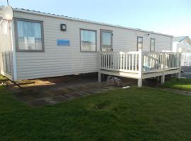 D35 White House, camping in Abergele