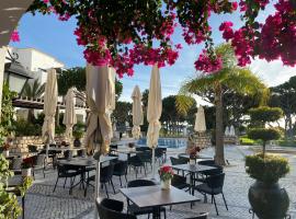 Algarve Luxury Experience - Situated within the Pinecliffs Resort, resort i Albufeira