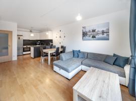 Apartmán Benedikt - soukromá zahrádka, hótel í Vrchlabí