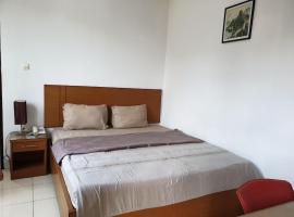SPOT ON 2831 Pondok Orange Family, hotelli, jossa on pysäköintimahdollisuus kohteessa Makassar