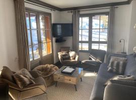 ARC 1950 - APPT 2 CHAMBRES/ 1 COIN NUIT LUXUEUX- SKI AUX PIEDS, hotel di Arc 1950