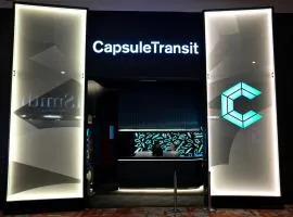 CapsuleTransit Airside KLIA T2 - Airport Hotel - International Departure near to Transit Hall, Gate Q、にあるクアラルンプール国際空港 - KULの周辺ホテル