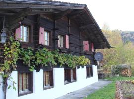 Chalet Bergwelt, hotel with parking in Frutigen