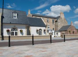 Dumfries Arms Hotel, hotel a Cumnock