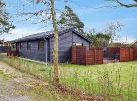 Beautiful Home In Børkop With Wifi