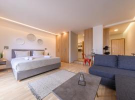 MAGNOLIA City Suite, hotel cerca de Psila Alonia Square, Patras