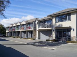 Azena Suites & Apartment, hotel in Christchurch