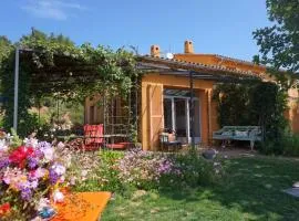 House With Garden And Sea View