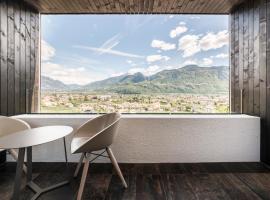 Garni Hotel Katzenthalerhof, guest house in Lana